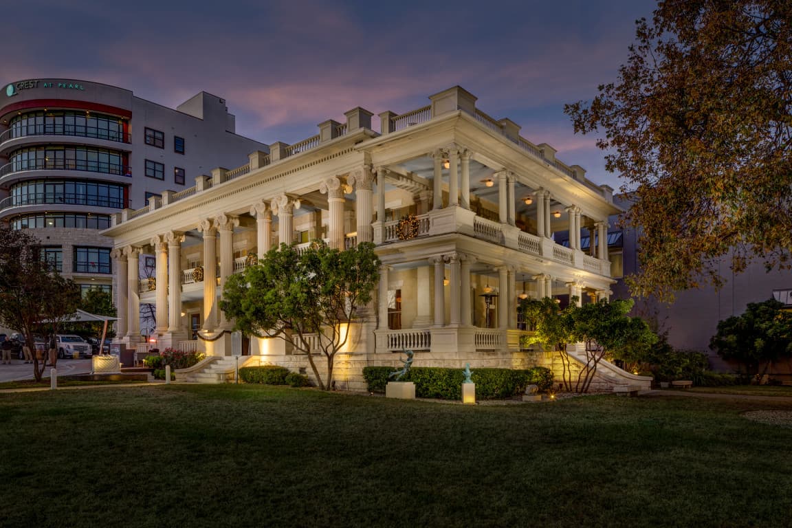 Hotel Ella